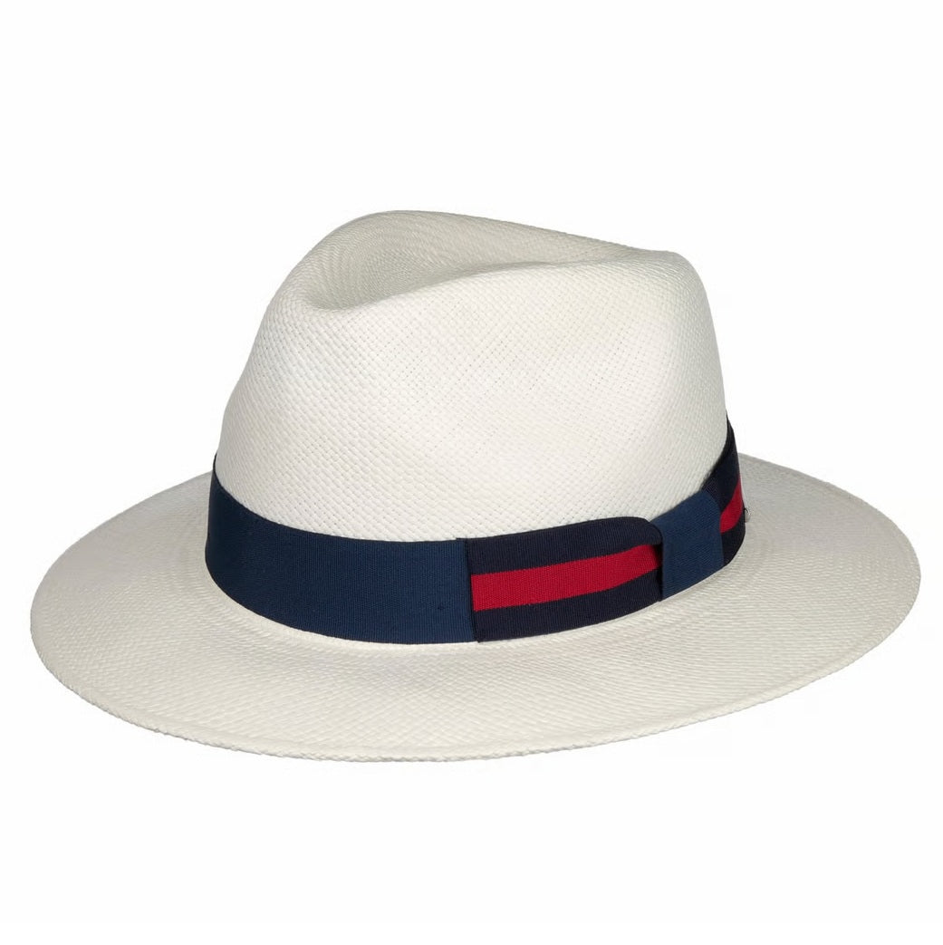Traveller Panama White