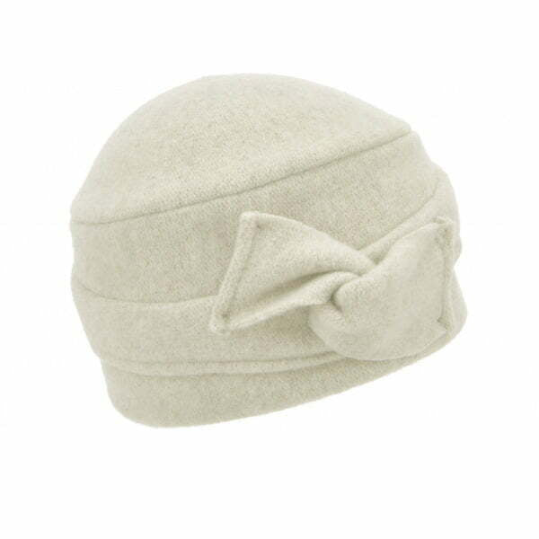 Boiled Cassandra Off-White